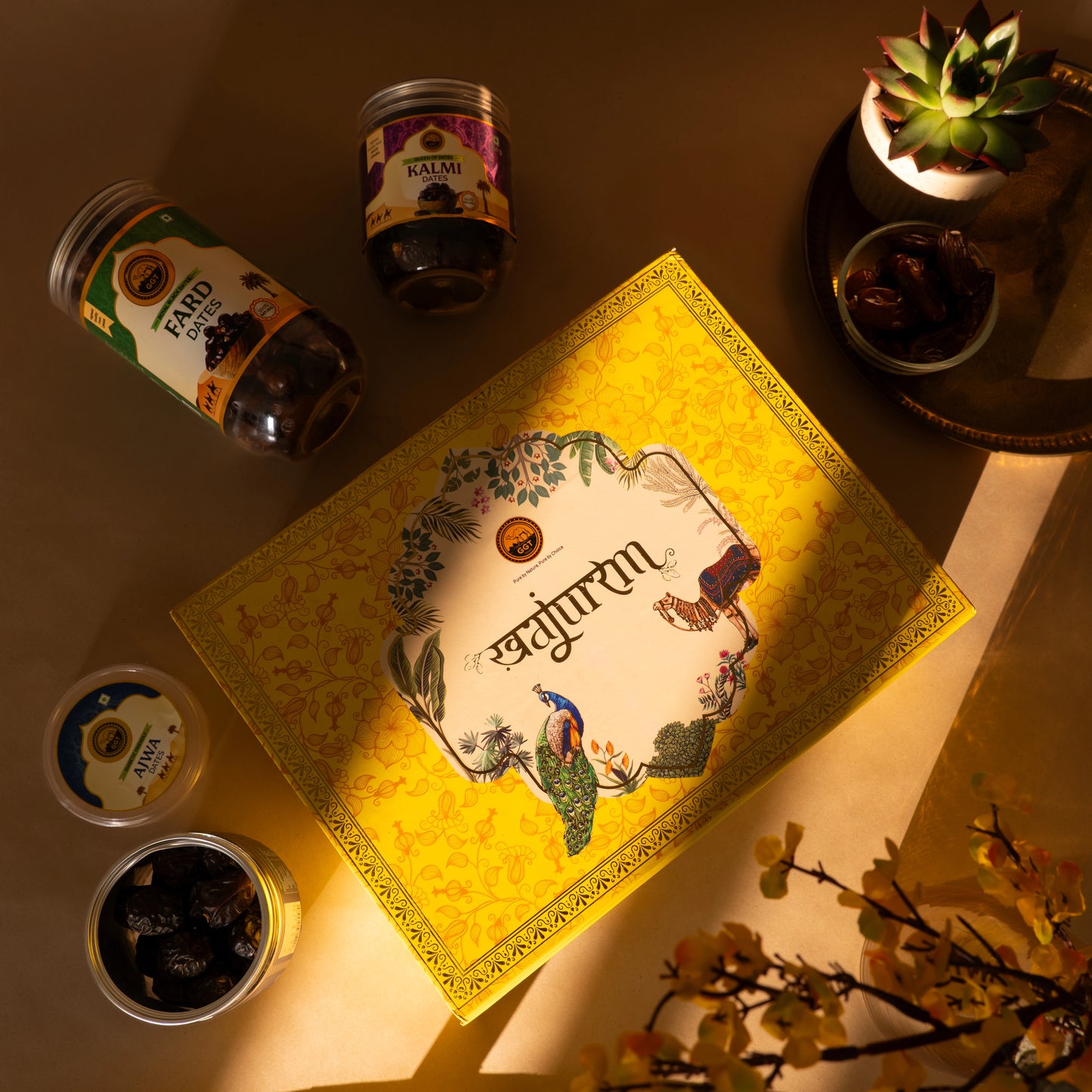 Khajurum Signature Hamper